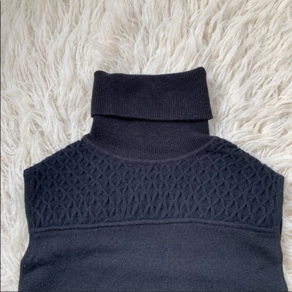 Catherine Malandrino sleeveless knit turtleneck M - Picture 2 of 4